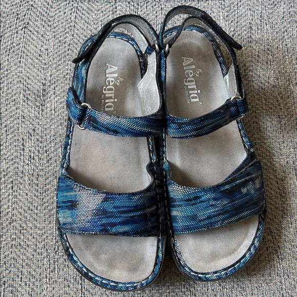 Alegria By PG Lite Pat-140X Stripe Sandals Size: 38 🦋 - Picture 1 of 16
